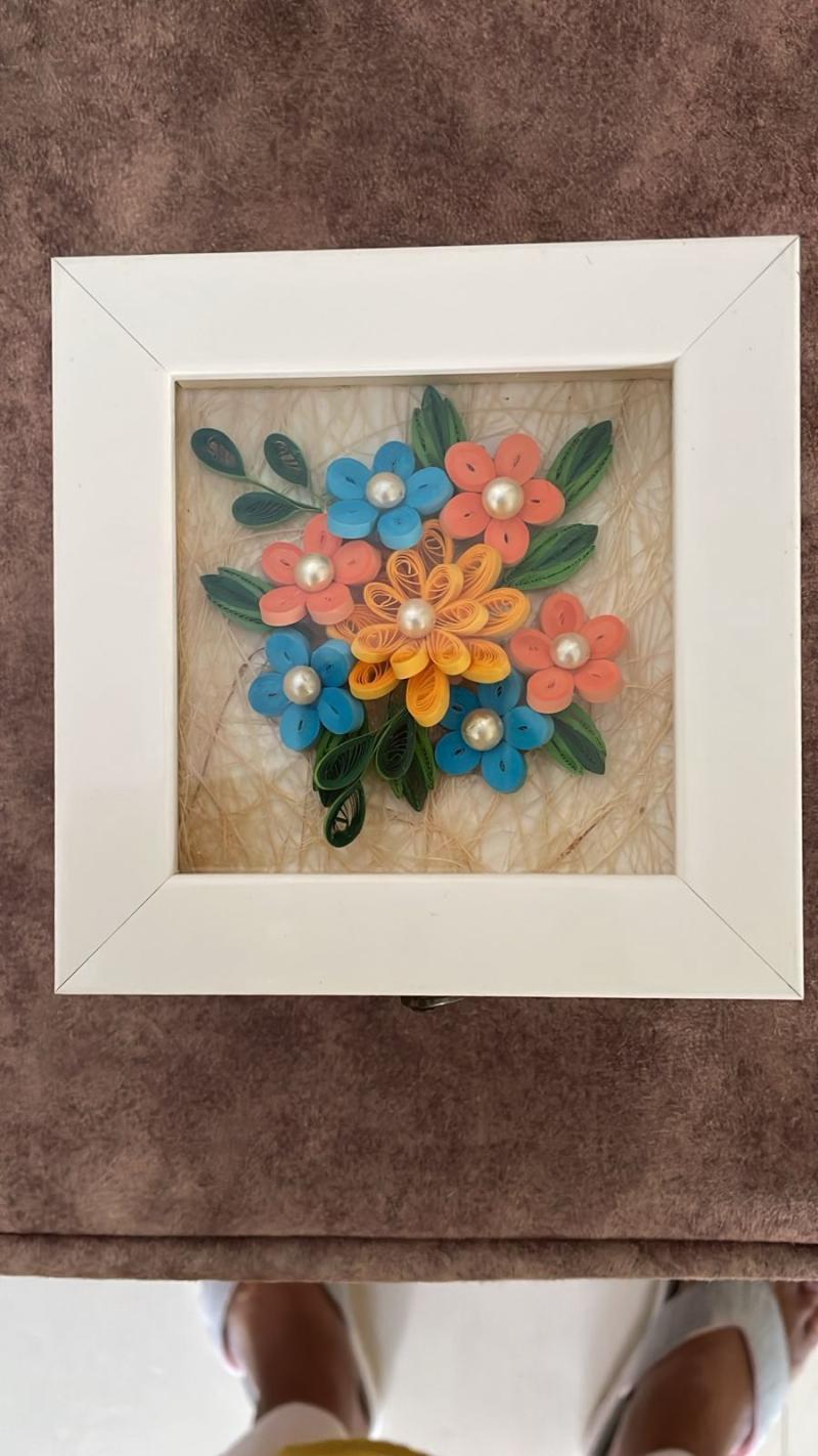 Handcrafted Paper Quilling Gift Box