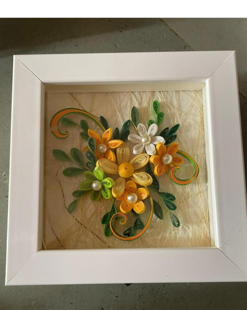Handcrafted Paper Quilling Gift Box