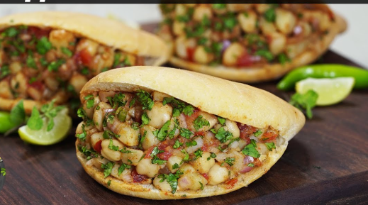 Chole Kulche Bao