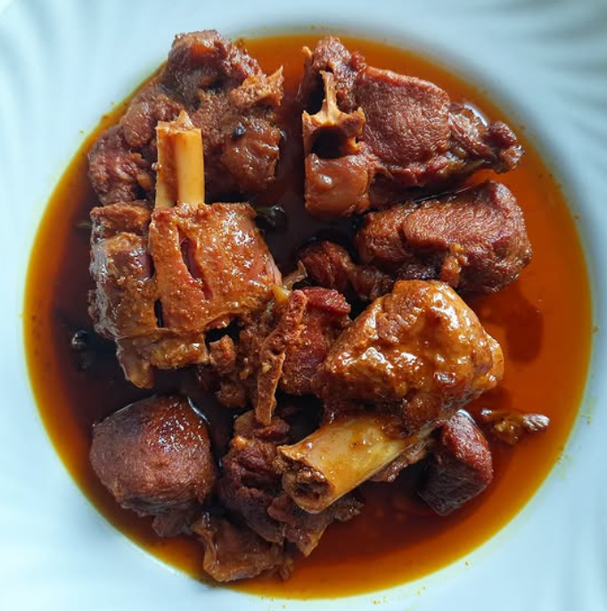 Kalibarir Niramish Mangsho
