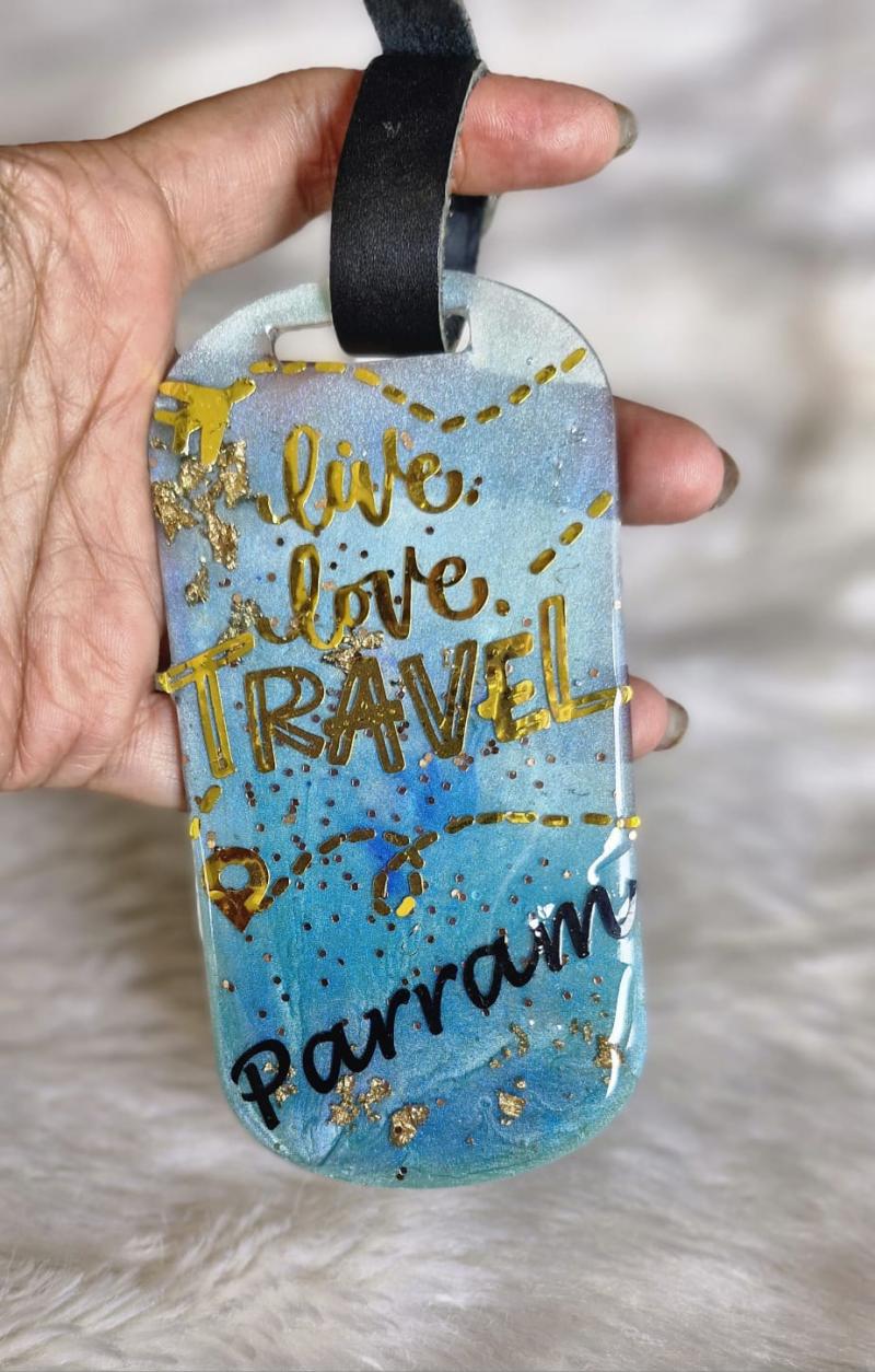 Customize Resin Travel Tags