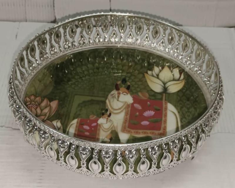 Silver Plated Round Shape Trays
