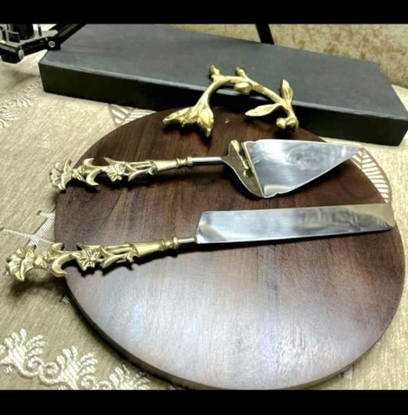 Mango Wood Cake Platter