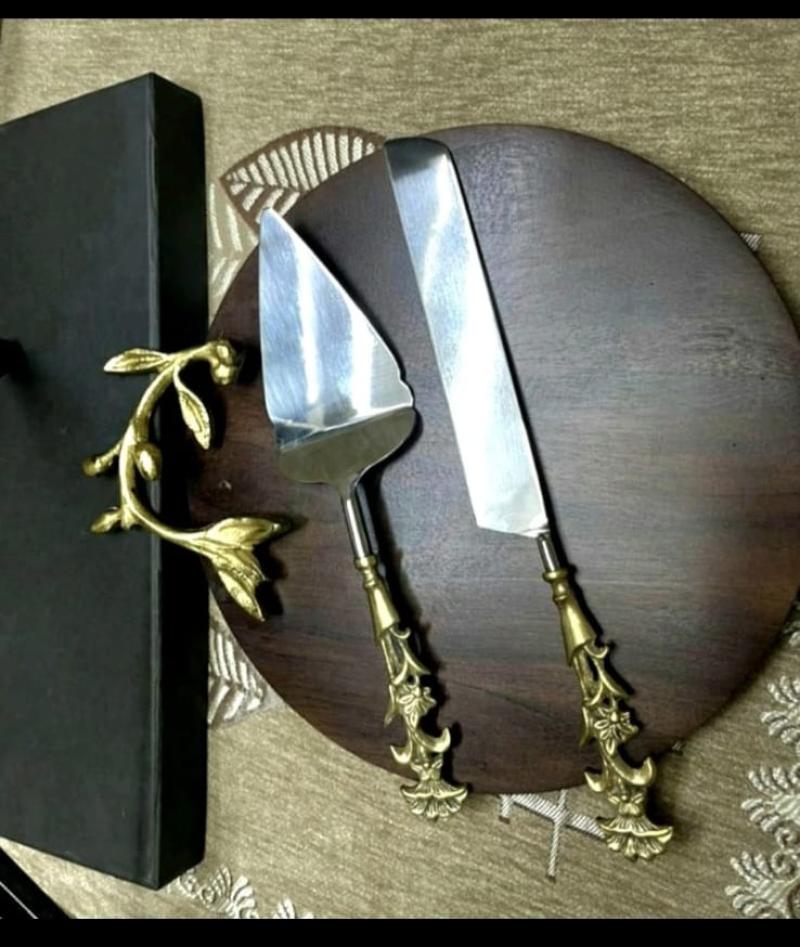 Mango Wood Cake Platter