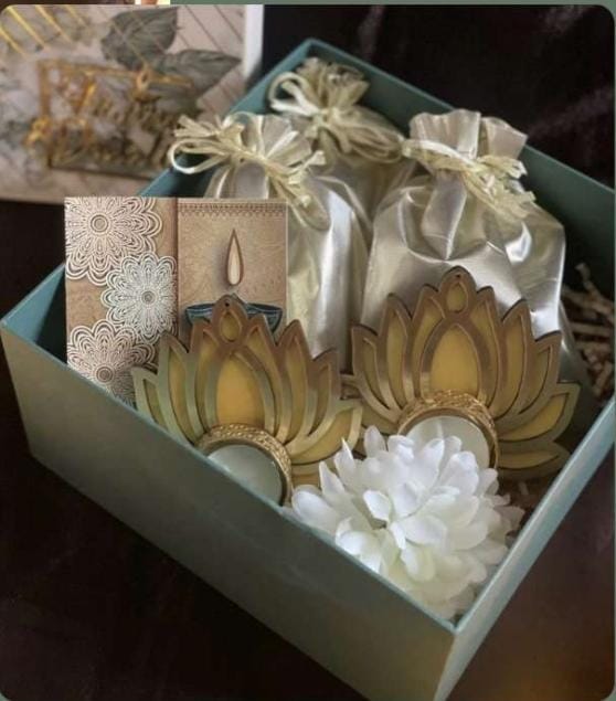 Gift Hamper with Diwali Card