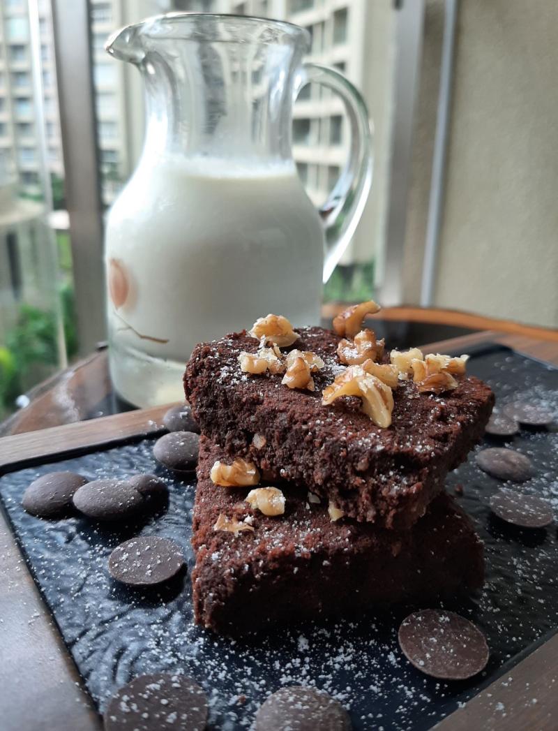 Walnut Brownies